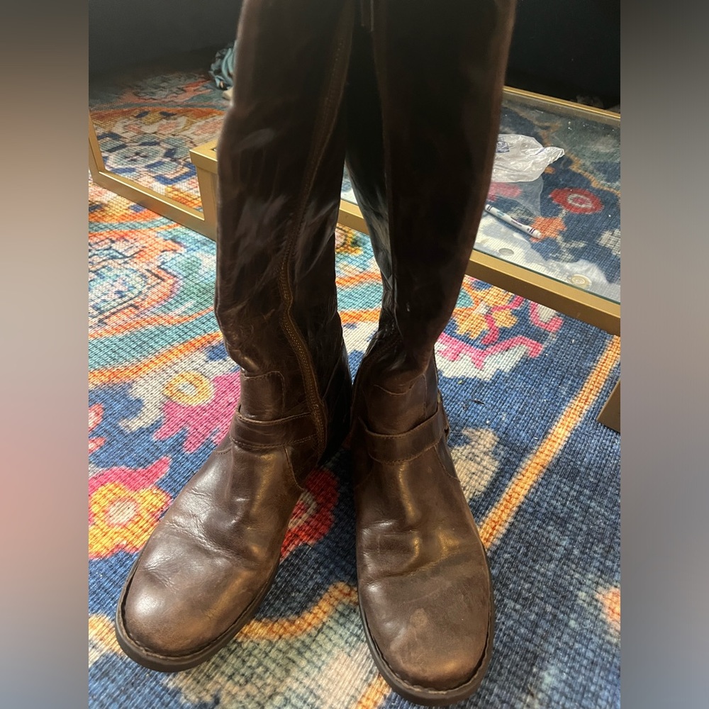 Born Shoes dark brown leather riding boots size 9 - Picture 7 of 7